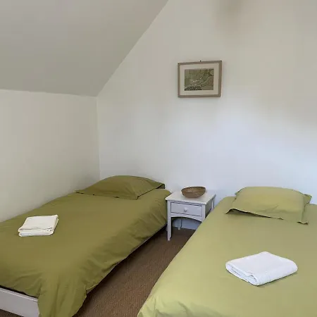 Сasa de vacaciones De Charme Avec Jardin Privatif, Wifi Et Barbecue, A Proximite Du Chateau D'avrilly - Fr-1-489-223 Trévol