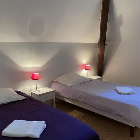 Сasa de vacaciones De Charme Avec Jardin Privatif, Wifi Et Barbecue, A Proximite Du Chateau D'avrilly - Fr-1-489-223 *